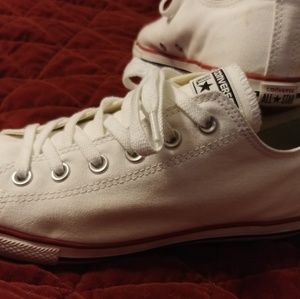Converse Dainty All Star white low top shoes.